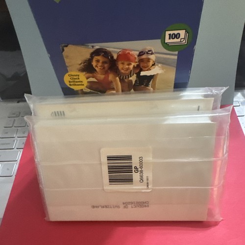 T5570 Epson PictureMate Print Pack - Paper & Ink & 100 extra HP 4X6 Photo Paper - Picture 3 of 13
