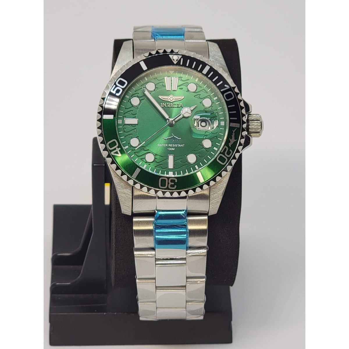 Invicta Pro Diver Men 43mm Stainless Steel Green dial PC32 Quartz