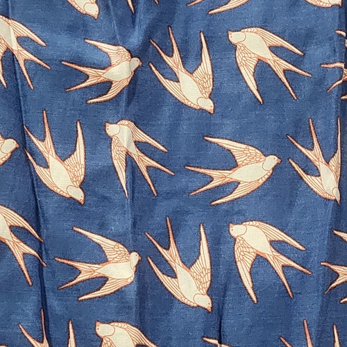 Boden Blue w/ Orange & White Birds Pleated Scoop Neck S/S Top UK 12 US 8 - Picture 2 of 4