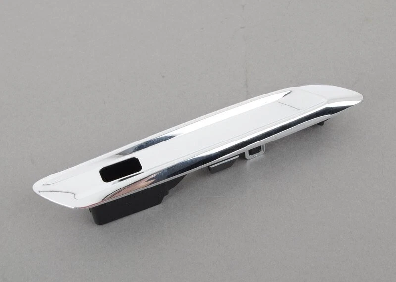 BMW 5 Series F10 LCI F11 LCI Front Left Side Fender Finisher 