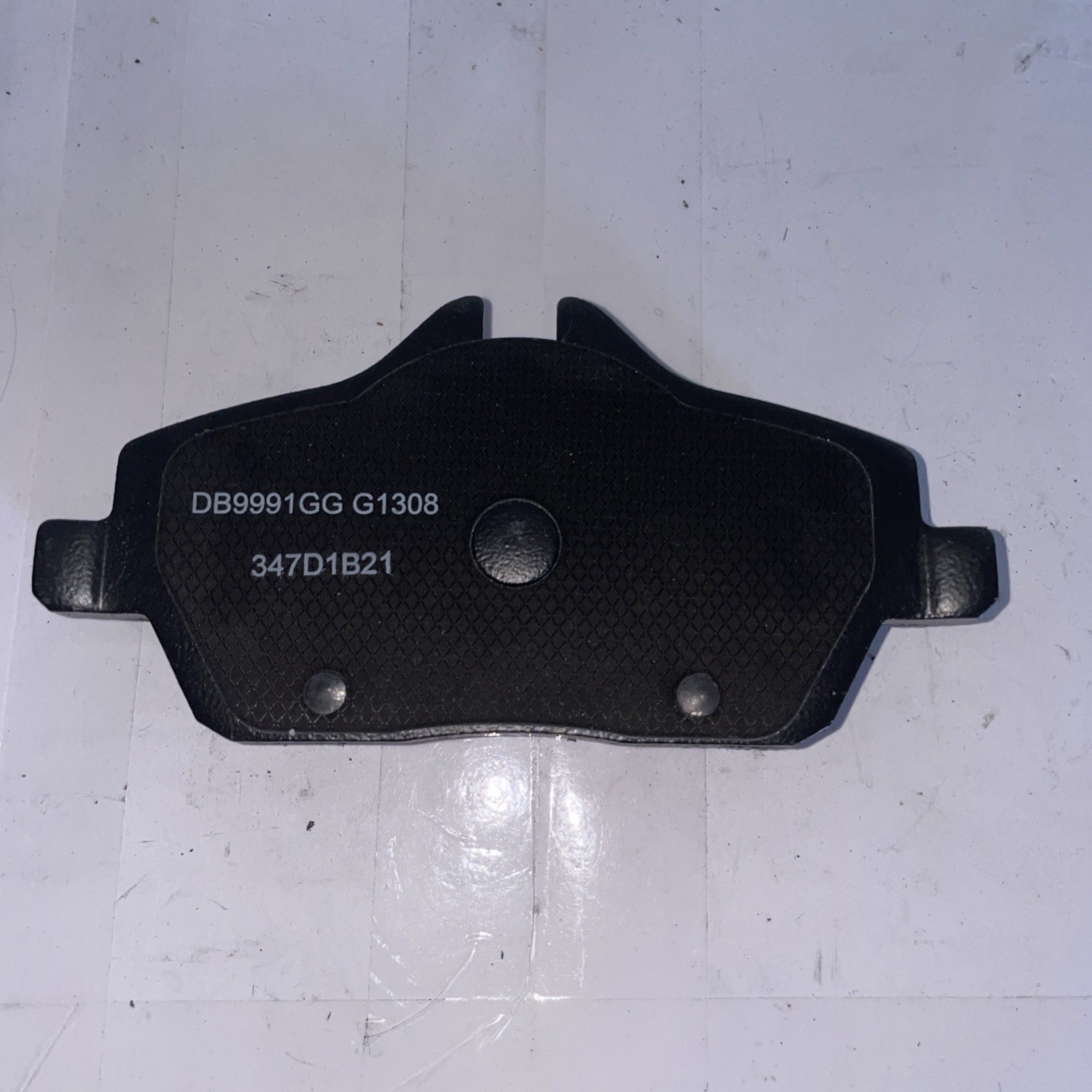 Carquest Premium Gold Brake Pads: Ceramic, Long Life and Quiet PN: GNAD1308