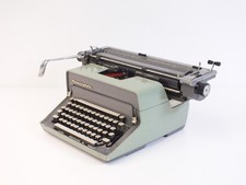 Vintage Retro Mid Century Remington International Typewriter Colour Teal thumbnail