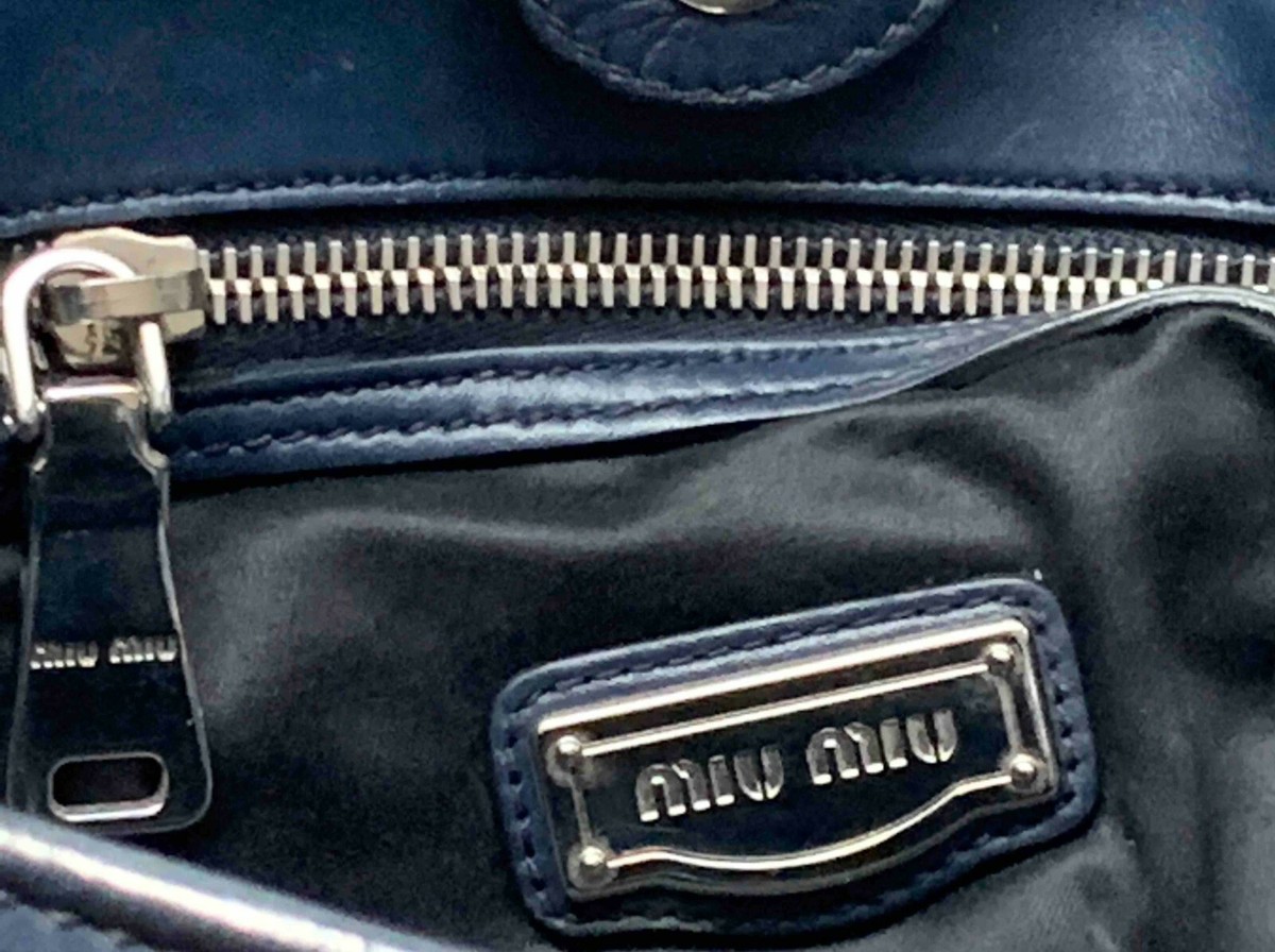 MIU MIU ネイビー本革トートバッグ Auth Miu Miu Bruciato Navy Large Tote Shopping Bag Vitello