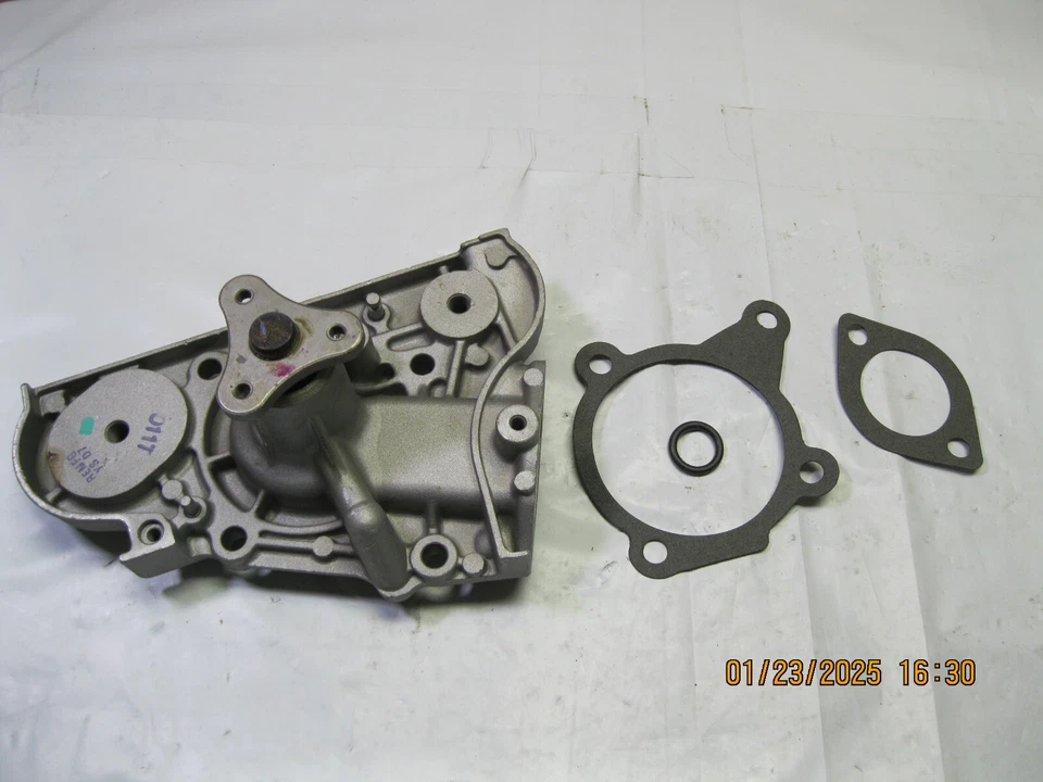 Engine Water Pump Cardone 57-1203 Reman Foto 2 de 4