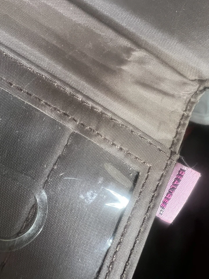 Cartera Plegable Realtree Rosa Camuflada Mujer Foto 4 de 4