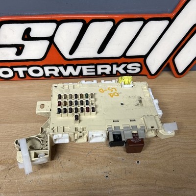 2001-2002 LEXUS LS430 Fuse Box Instrument Panel Junction Right 82730-50100 OEM