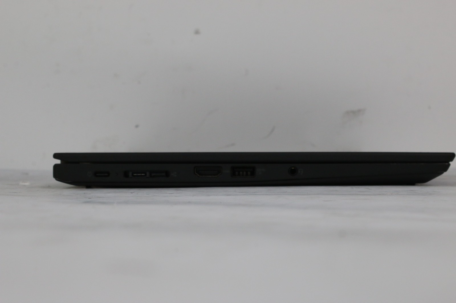 lenovo thinkpad t14s, 14-Inch Laptop, with amd ryzen 7, Windows 11 Pro
