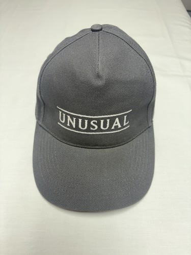 Beechfield Original Unusual Grey Baseball Cap Embroidered Logo Adjustable strap
