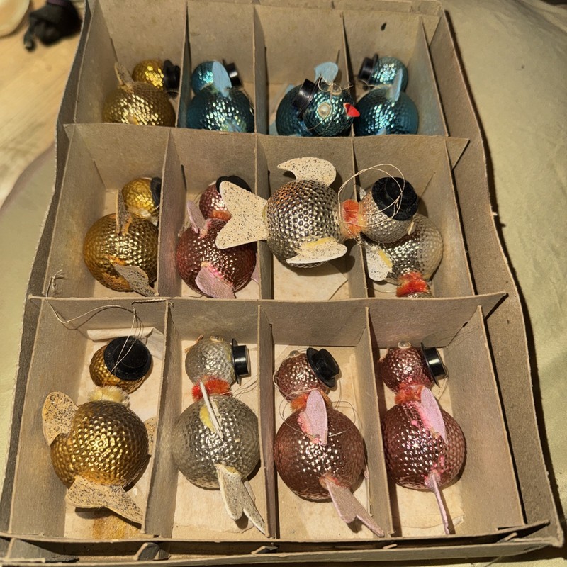 Lot Of 12 Vintage Glass Bumpy BIRD Putz Googly Eyes Christmas Ornament Japan. 