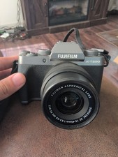 Fujifilm X-T200 24.2MP Mirrorless Camera - Silver (XC 15-45mm f/3.5-5.6 OIS...