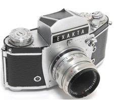 Vintage Ihagee Exakta Varex IIa 35mm SLR camera w. Zeiss Jena Tessar 2.8/50mm l