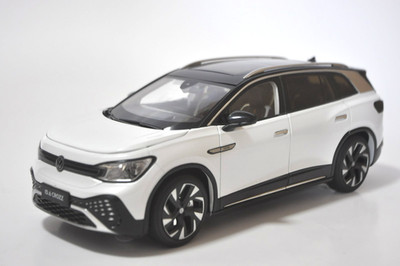 FAW Volkswagen ID.6 CROZZ model car in White 1/18