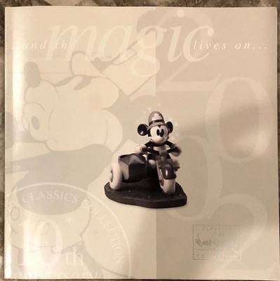 WDCC WALT DISNEY CLASSICS COLLECTION 2002 CATALOG  Ephemera Scrapbook Art Framin