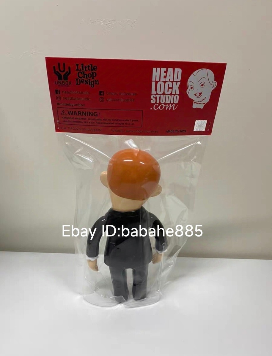 UNBOX X Headlock Studio Deep Red Dario Argento Wearing Black UNBOX X Headlock Studio Deep Red Dario Argento Wearing Black