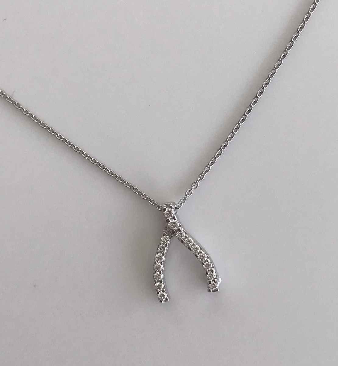 New Authentic Tiny Treasures Diamond WISHBONE Necklace by Roberto