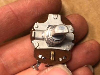 Coppia potenziometri multigiri beckman da 500 ohm in vendita in Per la Coppia potenziometri multigiri beckman da 500 ohm in vendita in Per la