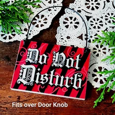 DECO Mini Sign DO NOT DISTURB Wood Ornament Bedroom Office Cubicle RED ROOM 