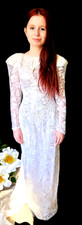 VTG Wedding Dress, Lace Wedding Gown, Size Small 4  Satin, Long Train 1980-ish