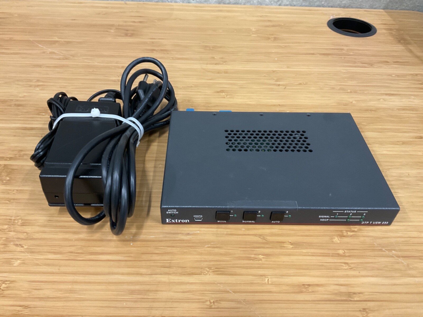 Extron DTP T Usw 233 HDMI 3 Input Switcher VGA Video DTP Transmitter ...