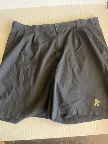 Oakland A’s Under Armour Golf Shorts Size 38 & 40. Khaki & Black. Excellent - Picture 8 of 14