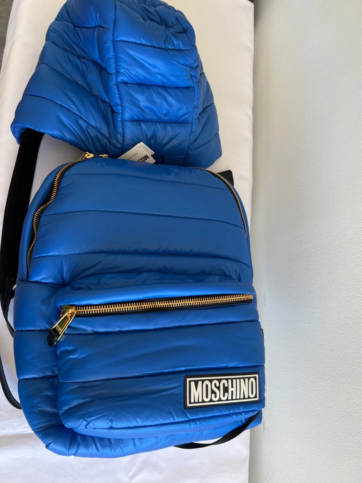 Zaino blu AW20 Moschino Couture Jeremy Scott OVERSIZE con cappuccio attaccato