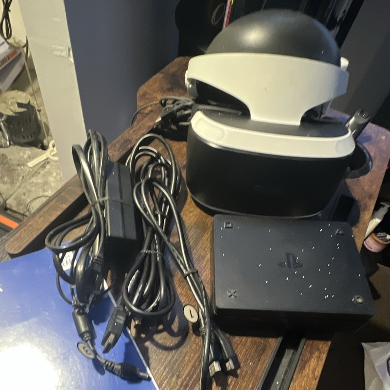 Sony PlayStation VR PC & Console Headset Bundle Black/White w/ Processor Unit