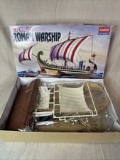 Roman Warship 船の模型 Amazon.com: Aoshima Roman Warship 50 BC - Historical Sailing