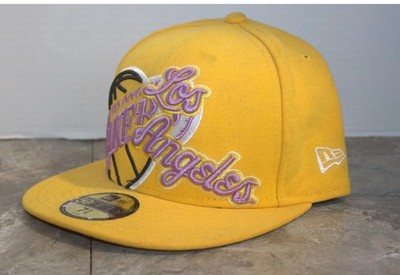 RARE Nw Era 59Fifty HARDWOOD CLASSIC Las Angeles Lakers Puffy Script~ NOS 7/58