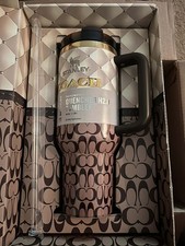 Stanley Flowstate Quencher H2.0 40oz Tumbler With Straw & Handle