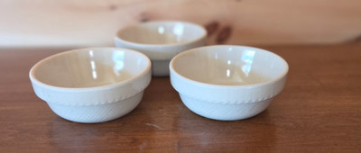 Americana General Lot of 3 Soup Bowls Vintage Stoneware 6'' Diameter 2 1/2'' Depth