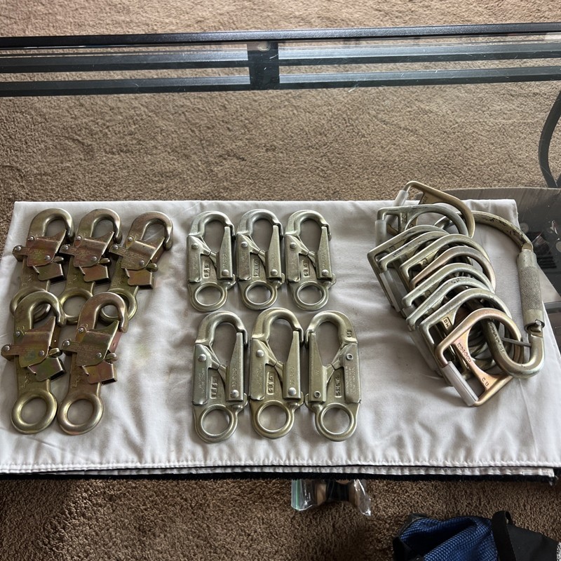 22 pieces-Sala,Miller,etc…. lot SEE DESCRIPTION!!!!