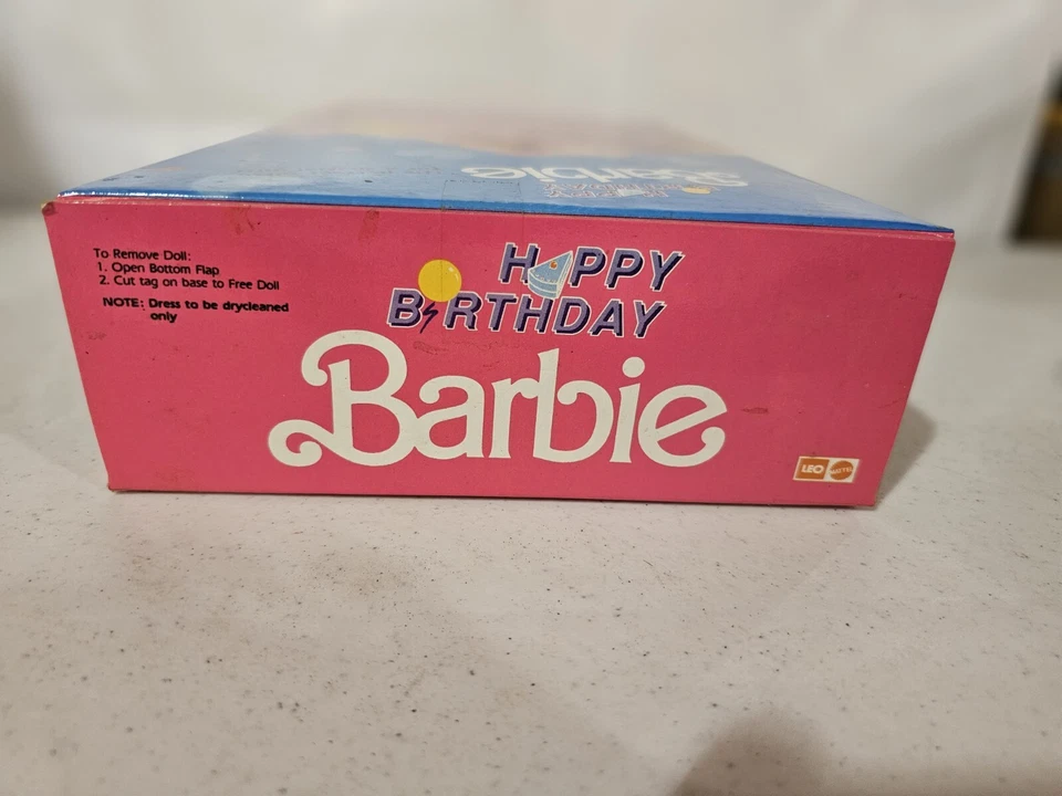 Vestido de cumpleaños retro Happy Birthday Barbie #9915 Leo/Mattel regalo perfecto Foto 3 de 4