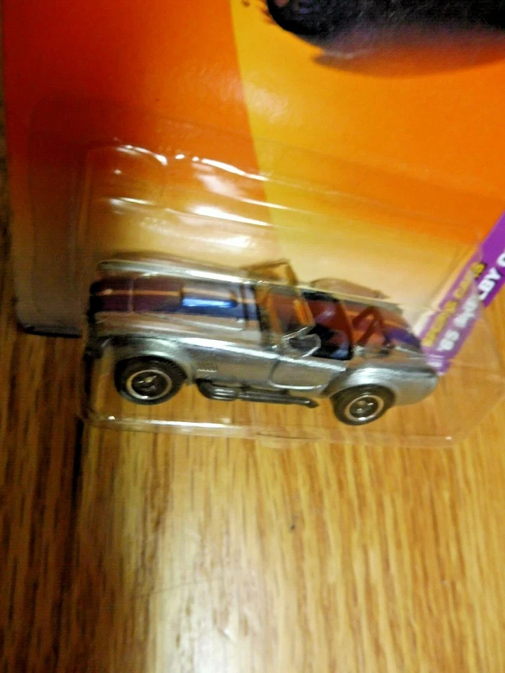  LOTE DE 3 VEHÍCULOS MATCHBOX NUEVOS EN PAQUETES (2 COCHES SHELBY COBRA Y 1 AUTOBÚS URBANO) Foto 4 de 4