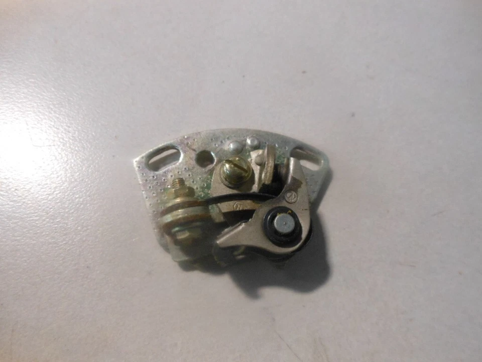 Conjunto de punto de contacto izquierdo NOS Suzuki T20 TC250 31460-11010 Foto 2 de 4