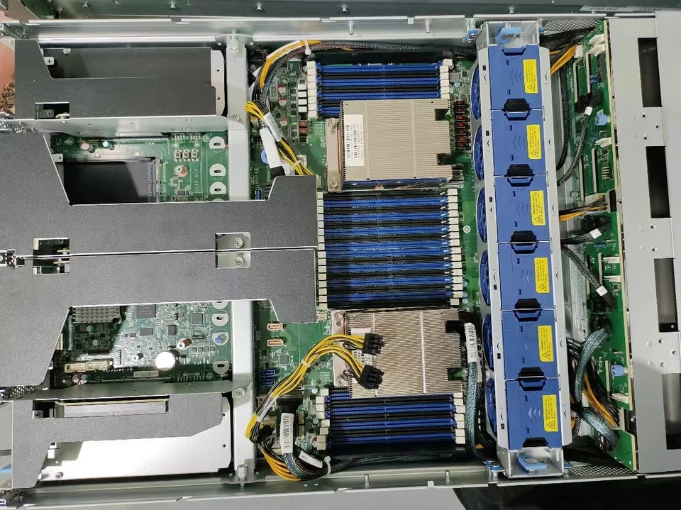 TYANb8252 server +1*LSI 9300-8i+1*x710-DA2+1*AMD epyc 7282 combination - Image 3 of 4