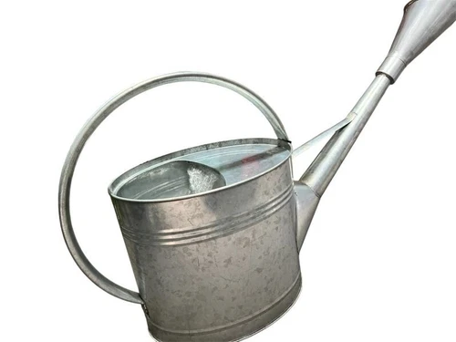 9 L Heavy Duty Painted Galvanized Watering Can Galvanized Color-Brand New - Picture 3 of 7