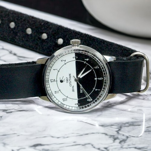 Wristwatch Raketa Sputnik Soviet watch Day Night Rare Men's Military watches - Picture 12 of 24