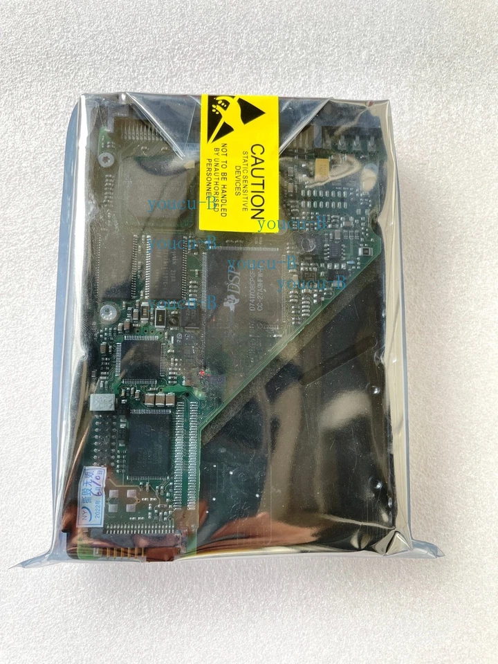 ST318406LW 18.4GB SCSI 68PIN 10k RPM 3.5" Hard Drive - Image 2 of 4