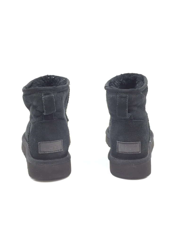 UGG Classic Mini II, foto 4 de 5