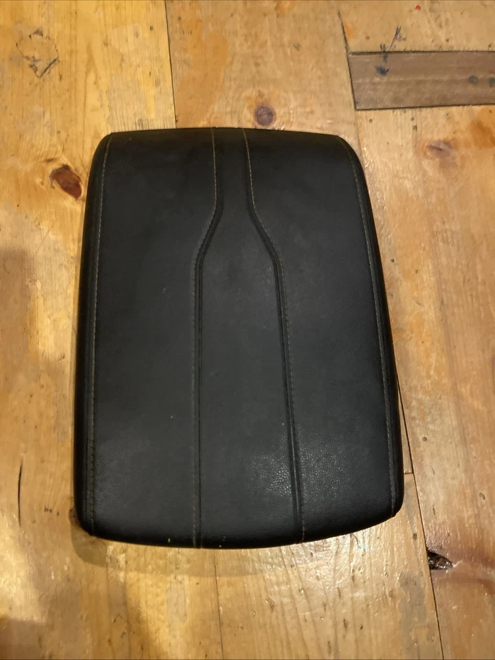 🏁2018 - 2021 CHEVROLET TRAVERSE CONSOLA CENTRAL REPOSABRAZOS REPOSABRAZOS TAPA CUBIERTA OEM Foto 3 de 4