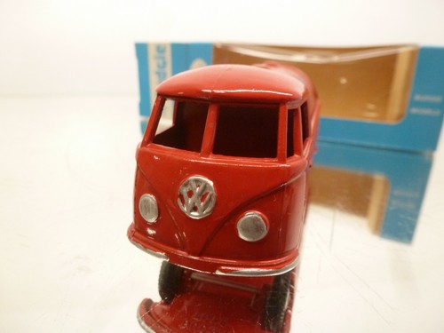 BUDGIE TOYS VW T1 PICK-UP AIRCOOLED ESSO TANKER - RED 1:43 - GOOD IN BOX - 245 - Imagen 5 de 9