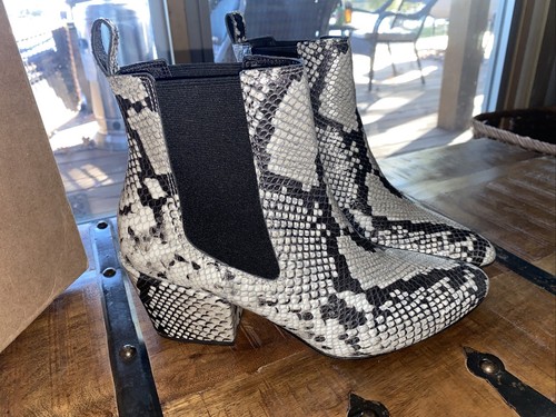 Matisse ~ Morgan Snake Embossed Leather Boot - Picture 2 of 11