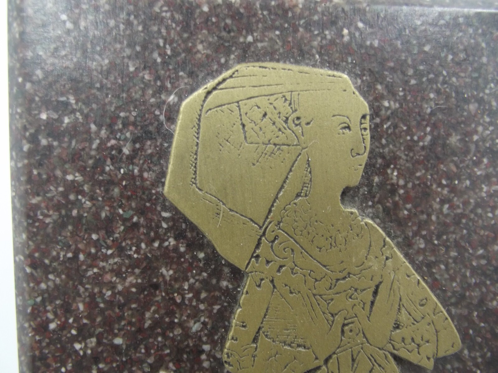VTG LADY MARGARET PEYTON 1484 BRASS RUBBING PLATE MOUNTED ON PLAQUE