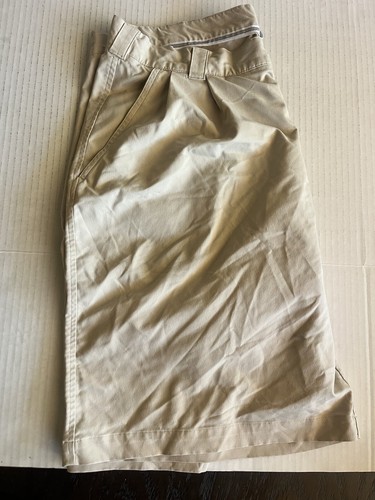 Oakland A’s Under Armour Golf Shorts Size 38 & 40. Khaki & Black. Excellent - Picture 3 of 14