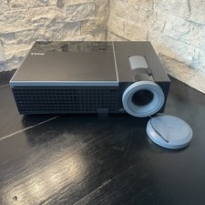 Dell 1209S DLP Front Projector W/VGA  Power Cables, Case, 3 Different Adapters