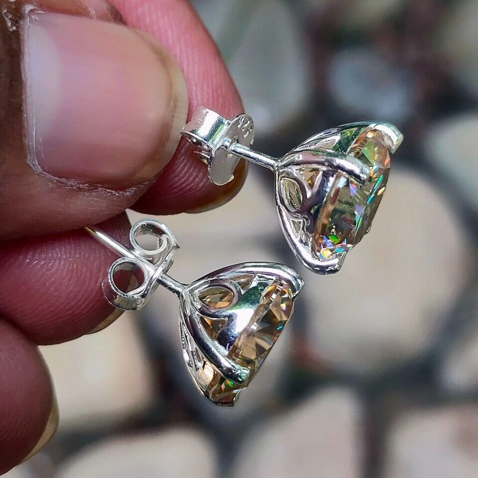 Preciosos tachuelas de diamantes tratados con champán certificados de 10,50 quilates en plata 925 RARO Foto 3 de 4