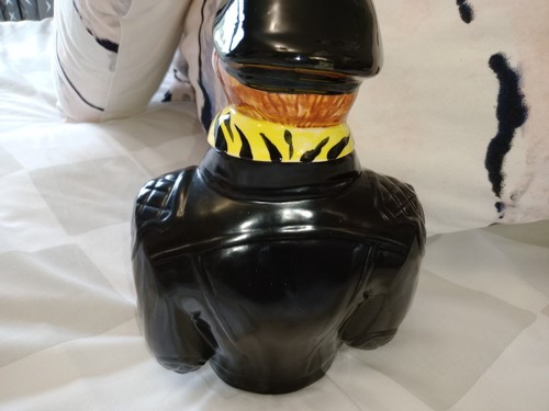 Swineside Biker Jar Vase Black Leather Jacket Leopard Scarf 1980s Vintage - Picture 4 of 10