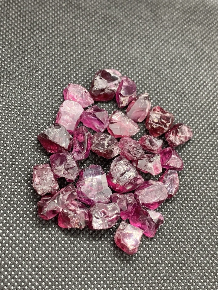Exquisite Natural Pink Garnet Crystal – 38Grams | Rare African Gemstone Specimen - Image 4 of 4