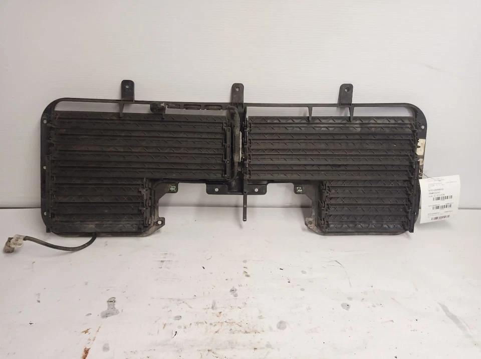 Obturador de aire de parrilla activo de 2018 GMC SIERRA 1500 4,3 L 11565093 Foto 2 de 4