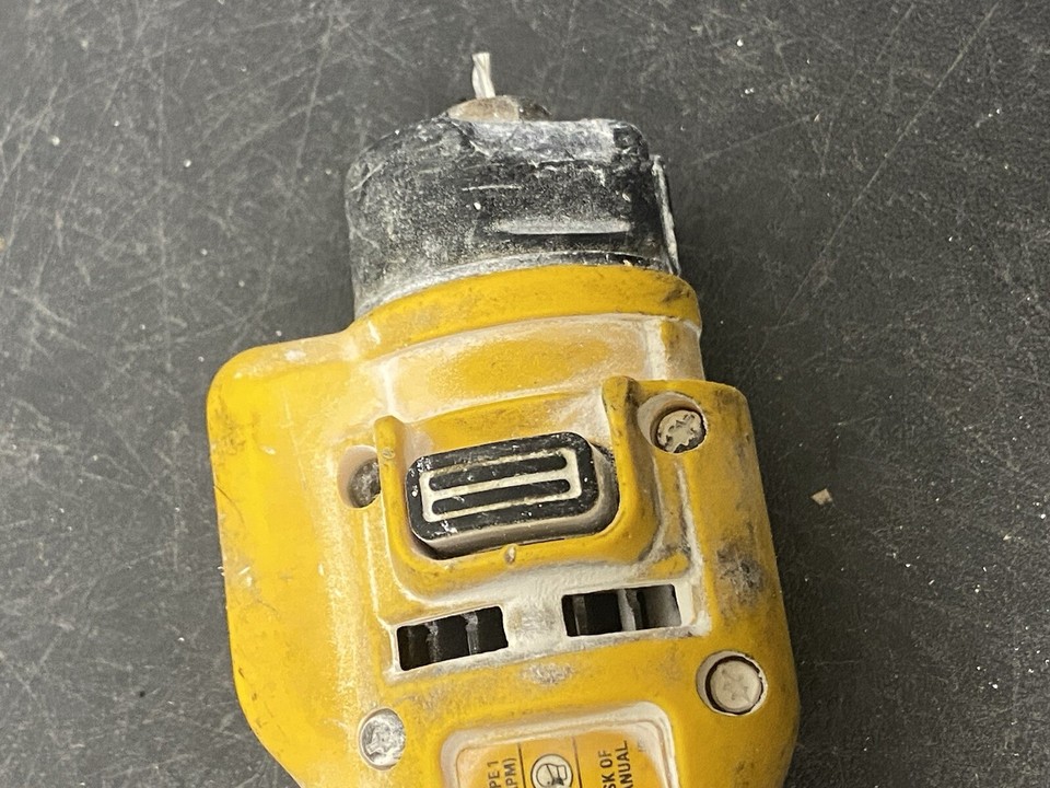 DEWALT DCE555B 20V Cordless Rotary Drywall CutOut Tool FOR PARTS OR